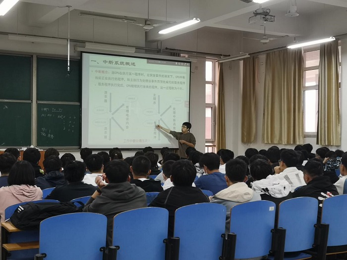 机械观摩.jpg